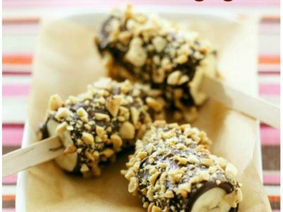 Chocolate covered frozen bananas recipe - a great healthy dessert for this summer