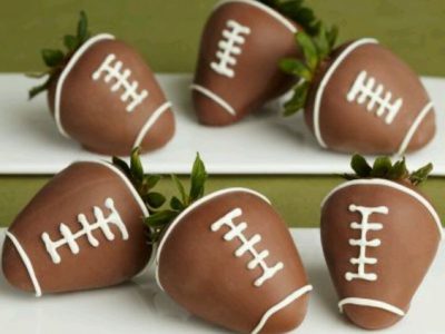 Chocolate covered strawberries for super bowl party healthy dessert