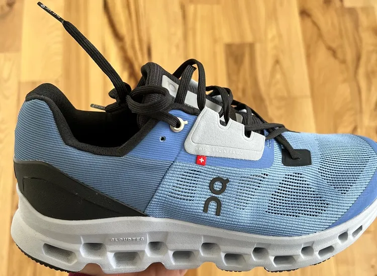 On Running Shoes Review, Cloud, Cloud X, Cloudflow