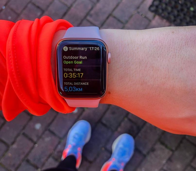 running with apple watch