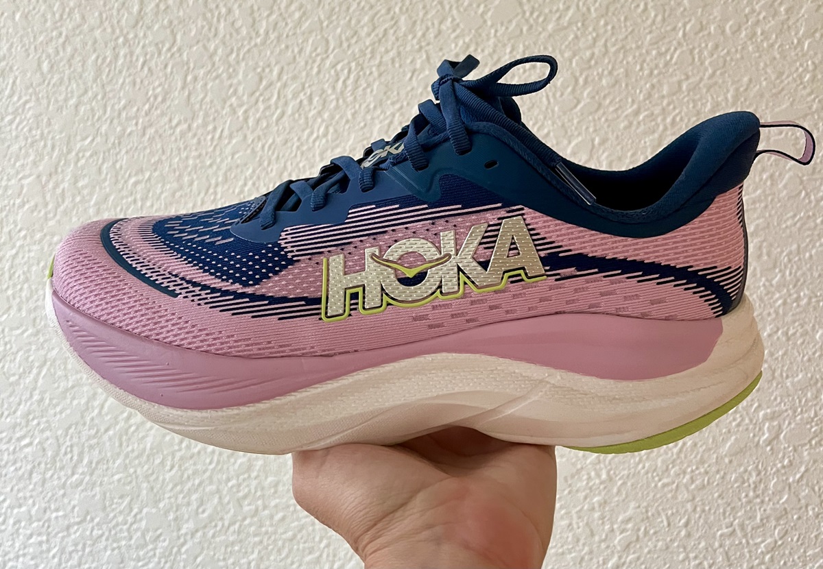 Hoka Skyflow Evaluate | A New Mannequin, A New Each day Runner Hit