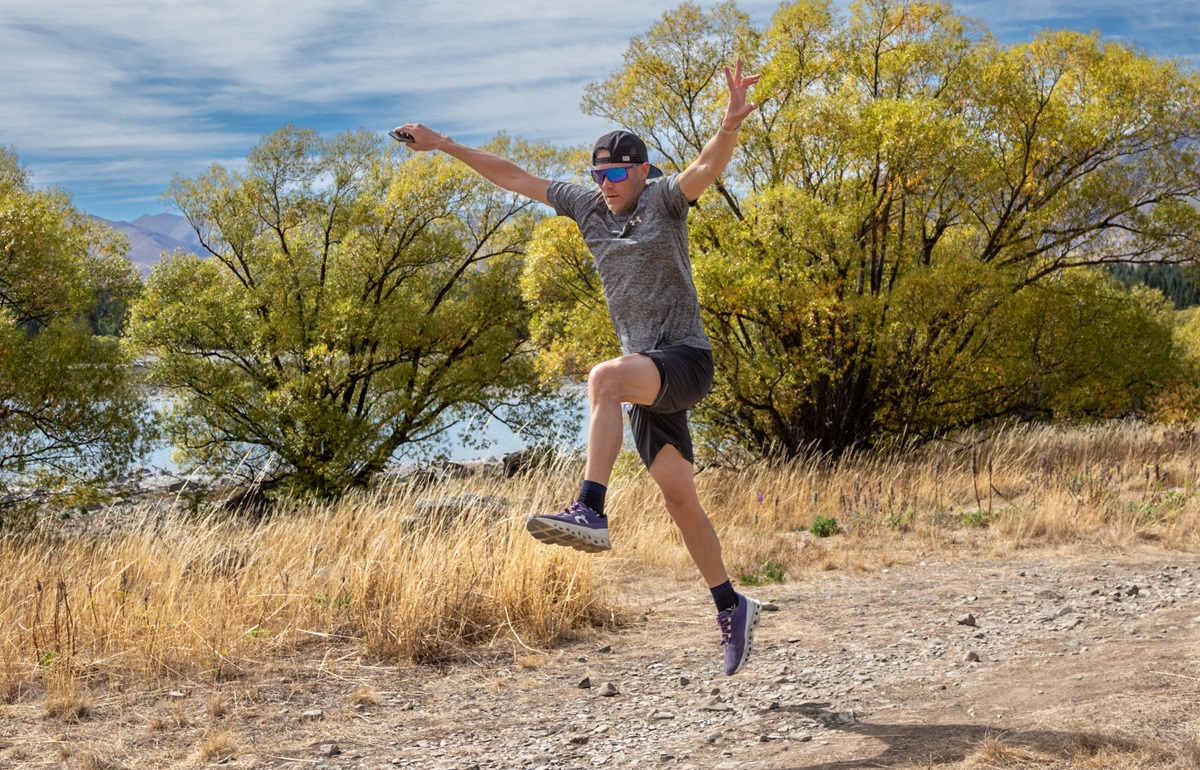 12 Best Summer Running Shirts for Women and Men RunToTheFinish